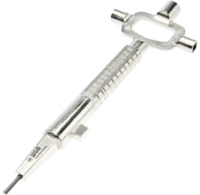 Universal-Schaltschrankschlüssel aus Metall mit verschiedenen Profilen für Schaltschränke, Heizungs- und Sanitärtechnik.