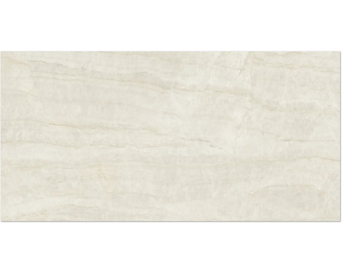 Carreau aspect pierre naturelle avec veinage horizontal beige.