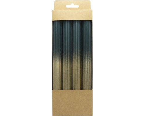 Vier geriffelte Stabkerzen mit Farbverlauf von Dunkelgrün zu Gold in einer Kartonverpackung.