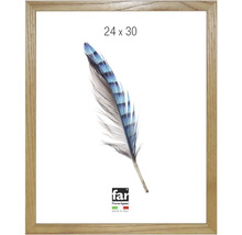 Bilderrahmen aus Holz in der Größe 24 mal 30 Zentimeter mit einer blauen Feder als Motiv.