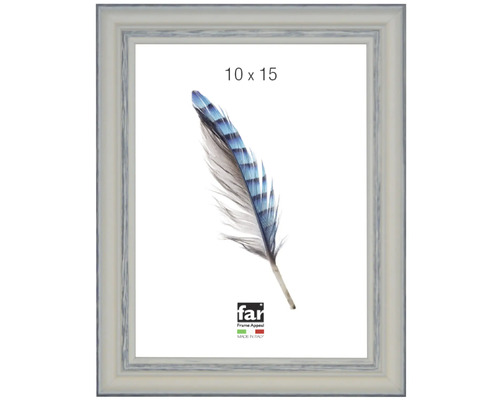 Bilderrahmen aus Holz mit Maserung in Hellblau für Fotos im Format 10 mal 15 Zentimeter.
