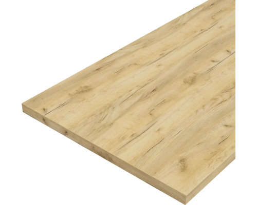 Plan de travail de cuisine avec une surface aspect bois, veinage naturel et nœuds.