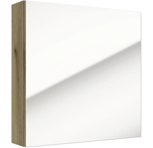 Miroir de salle de bain avec décor en bois latéral.