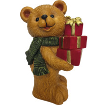 Dekofigur Bär mit grünem Schal und roten Geschenken für Weihnachten.