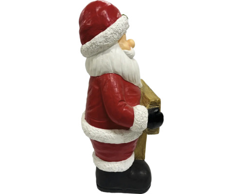 Weihnachtsmannfigur in Seitenansicht, rotes Gewand mit weissem Saum, hält ein Holzschild.