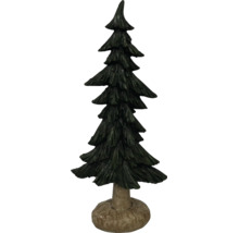 Künstlicher Tannenbaum für die Weihnachtsdekoration auf einem Sockel in Holzoptik.