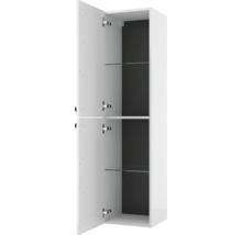 Moderner, geöffneter Badezimmer-Hochschrank in Weiss mit anthrazitfarbener Rückwand und Einlegeböden aus Glas.