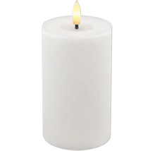 Bougie LED cylindrique blanche avec flamme artificielle.