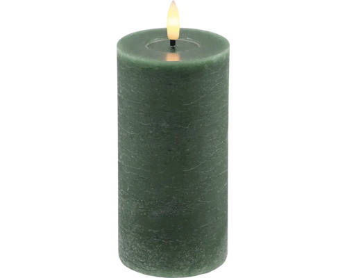 Bougie LED cylindrique vert foncé avec surface rustique et flamme artificielle.