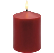 Rote LED-Stumpenkerze mit künstlicher Flamme.