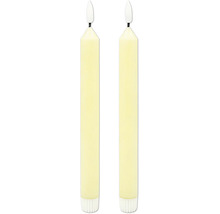 Zwei LED-Stabkerzen aus Echtwachs für stimmungsvolle Beleuchtung.