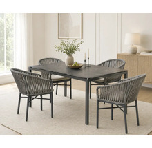 Modernes Gartenmöbel-Set mit einem schwarzen rechteckigen Tisch und vier Stühlen mit grauer Seilbespannung in einem hellen Raum.