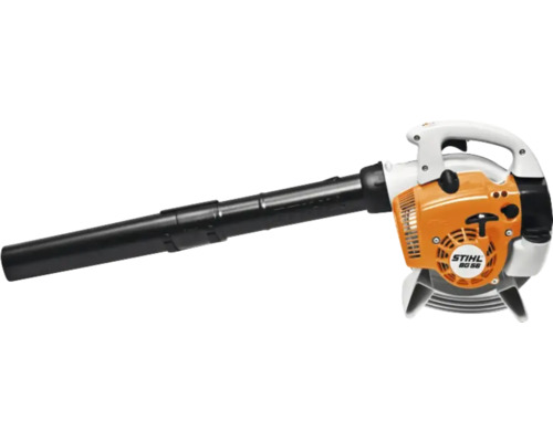 Souffleur à feuilles thermique STIHL BG 56 avec tube noir, carter orange, poignée blanche et STIHL Logo.