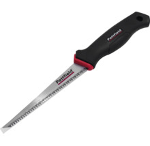 Scie à guichet Pattfield avec une lame en acier pointue, une poignée ergonomique noire et rouge et Pattfield Logo.