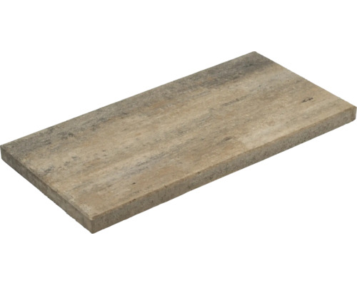 Dalle de terrasse rectangulaire en pierre naturelle avec une surface à pores ouverts.