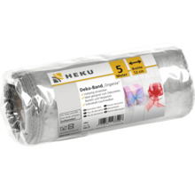 Un rouleau de ruban décoratif en organza HEKU de cinq mètres de long et douze centimètres de large dans un emballage en plastique transparent.