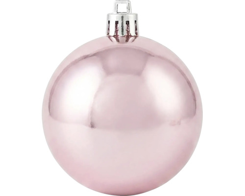 Glänzende rosa Weihnachtskugel mit silberner Aufhängung.