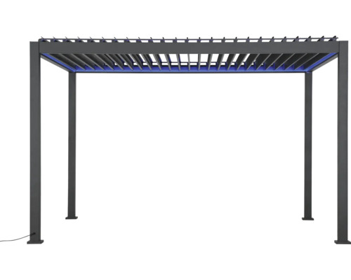 Pergola avec lames orientables et éclairage LED intégré.