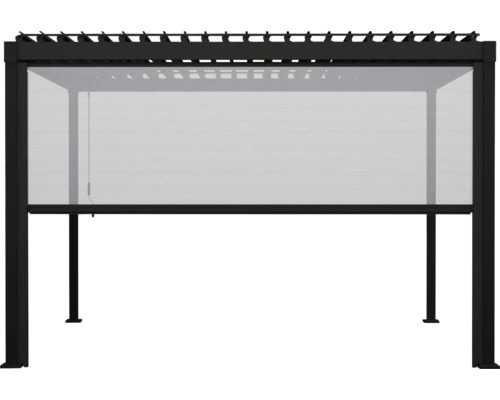 Schwarze Pergola aus Metall mit ausziehbarem Seitenrollo für Sichtschutz und Sonnenschutz im Garten oder auf der Terrasse.