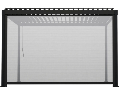 Seitenzugrollo für Pergola mit lichtdurchlässigem Gewebe als Sichtschutz und Sonnenschutz.