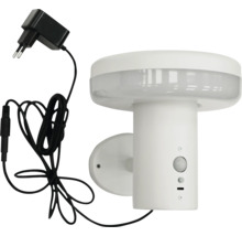 LED-Wandleuchte mit Bewegungsmelder und Netzteil.