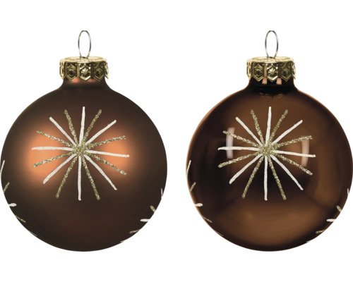 Zwei braune Weihnachtskugeln aus Glas mit Sternmuster in Weiss und Gold-Glitzer, eine glänzende und eine matte Oberfläche.