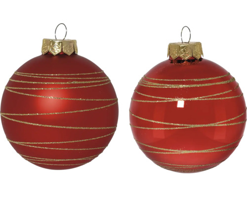Zwei rote Christbaumkugeln aus Glas mit goldenen Glitzerstreifen, eine matt und eine glänzend.