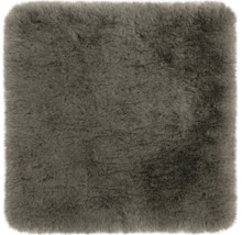 Coussin carré avec housse en fausse fourrure aspect duveteux