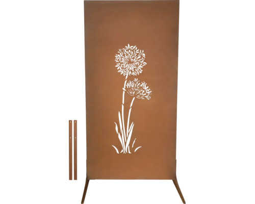 Rechteckiges Sichtschutzelement aus Metall mit Blumenmotiv als dekoratives Design für den Garten.