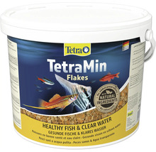 Flocons TetraMin nourriture pour poissons en seau pour des poissons en bonne santé et une eau claire.