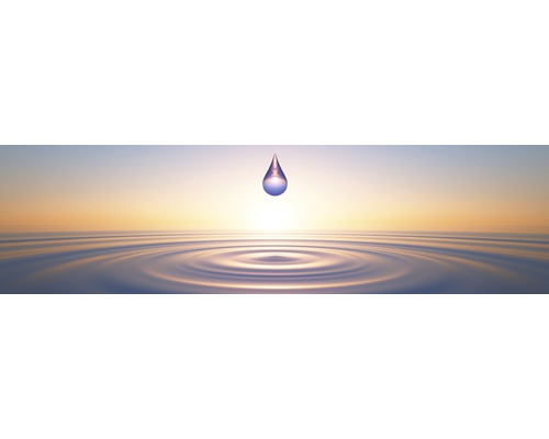 Crédence de cuisine mySpotti Splash Kapha motif goutte et eau 2200 x 600 mm SP-F1-1822 Goutte d''eau créant des ondulations à la surface de l''eau