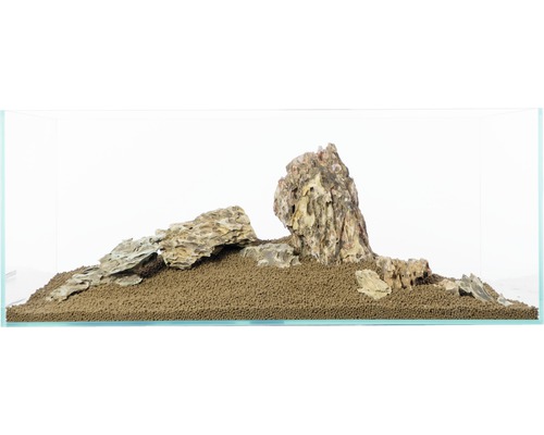 Aquarium décoratif avec pierres et substrat