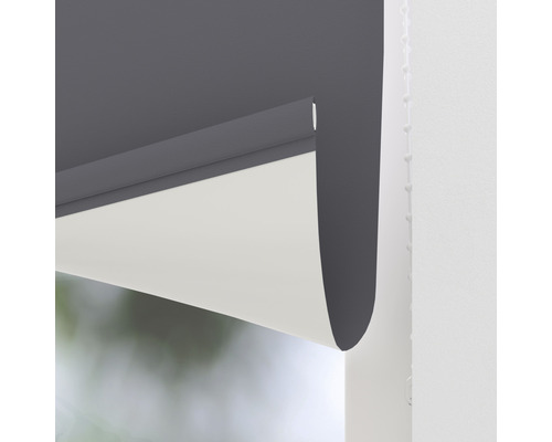 Vue détaillée d''un store enrouleur