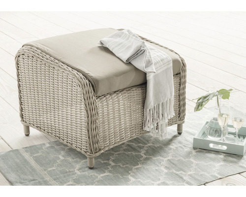 Repose-pieds Destiny CASA 66x58x48 cm, y compris rembourrage, pearl shell Tabouret tressé avec coussin et couverture sur un tapis