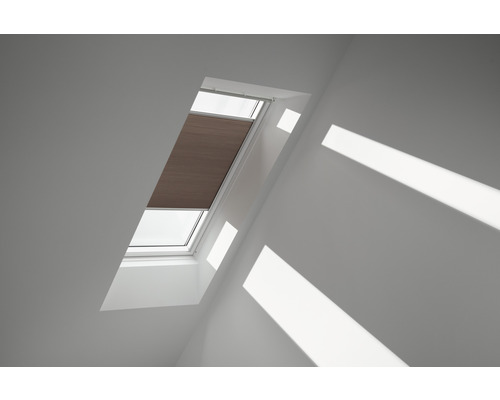 Store plissé alvéolaire Velux blanc uni à commande manuelle FHC PK10 1165SWL