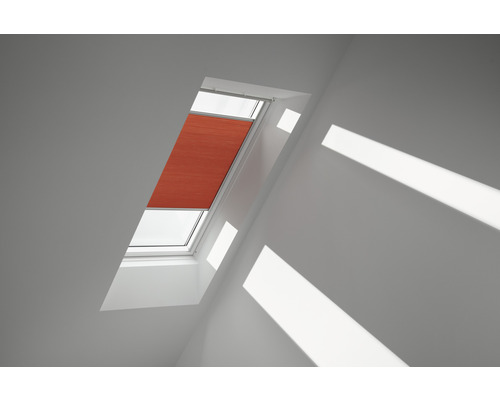 Store plissé alvéolaire Velux argouse uni à commande manuelle FHC P08 1167SWL Fenêtre de toit avec store plissé à moitié fermé