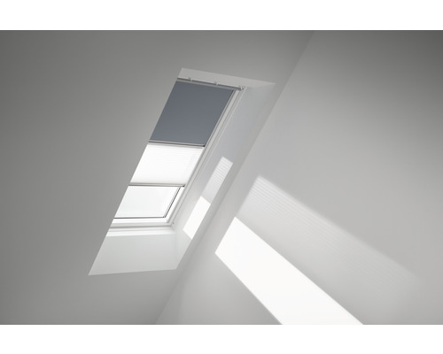 Kit éco Velux store occultant bleu gris uni et store plissé blanc à commande manuelle cadre blanc DFD M06 4581SWL