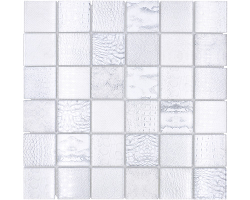 Mosaïque en verre XCM WL18 blanc aspect peau de reptile 29,8x29,8 cm
