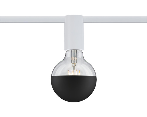 Schwarz getauchte Pendelleuchte mit klarem Glaskolben an weisser Schiene