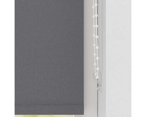 Store enrouleur gris avec chaînette de commande pour la décoration de fenêtre