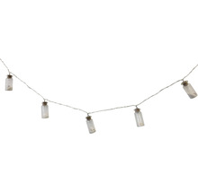 Lichterkette mit Glasflaschen