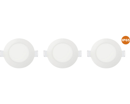 Trois spots encastrables ronds avec indice de protection IP65