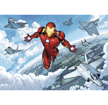 Iron Man Comic mit Iron Man und mehreren Jets vor Wolken