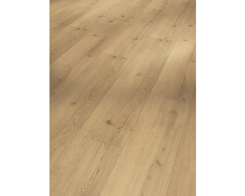 Sol stratifié posé aspect bois