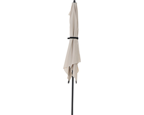Parasol fermé avec mât