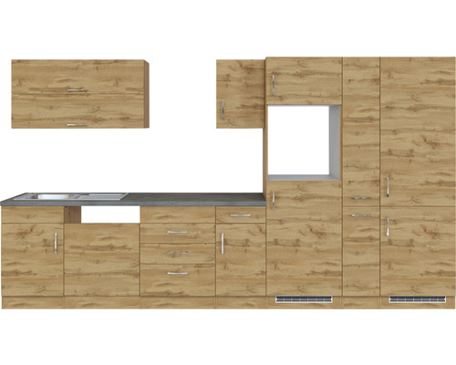 Cuisine équipée avec évier et éléments hauts aspect bois