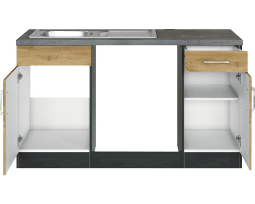 Cuisine équipée avec évier, tiroirs et placards