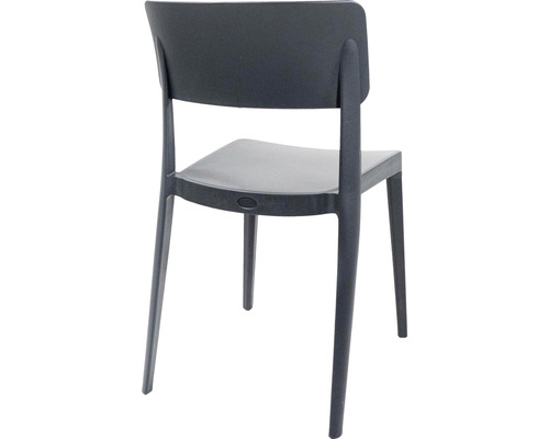 Chaise en plastique, vue arrière