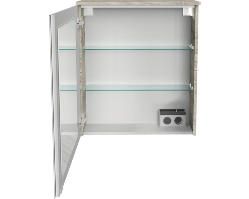 Armoire de toilette ouverte avec étagères en verre et rangement