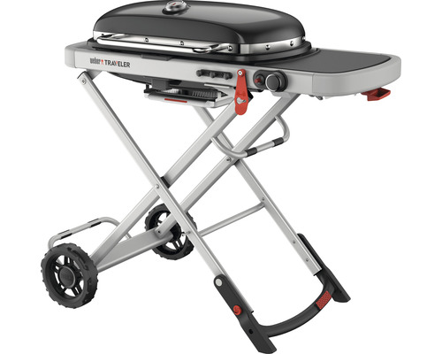 Weber Traveler Gasgrill auf einem Grillwagen mit Rädern
